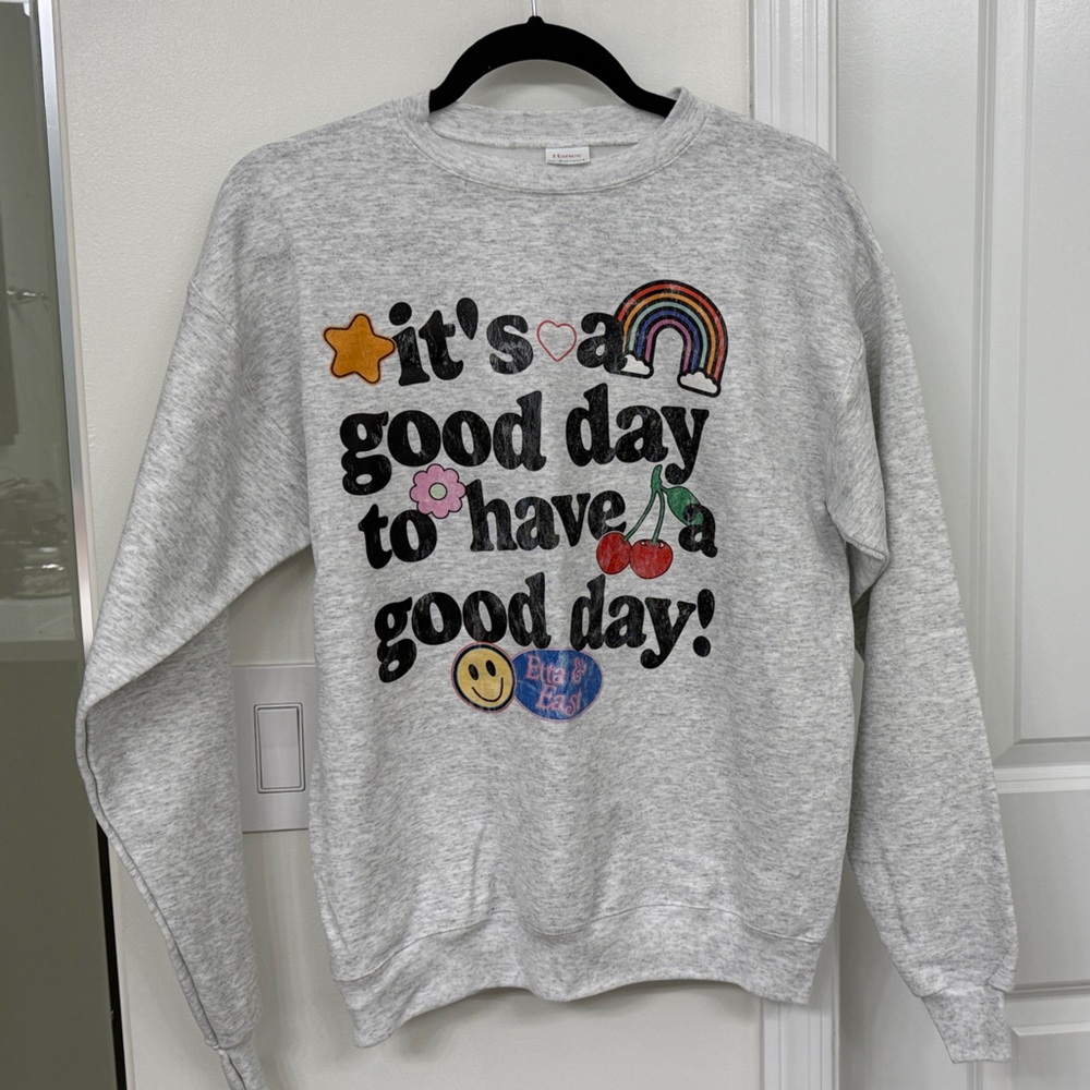 Women’s Light Gray Graphic Crewneck Sweatshirt - Positive Message
